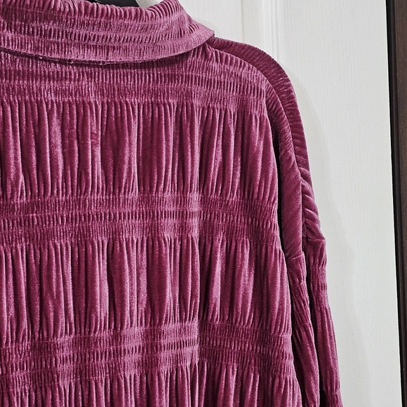Bibi Women’s Metallic Pink Velvet Button Down Shirt Ruched Long Sleeve Sz Small - Picture 6 of 14